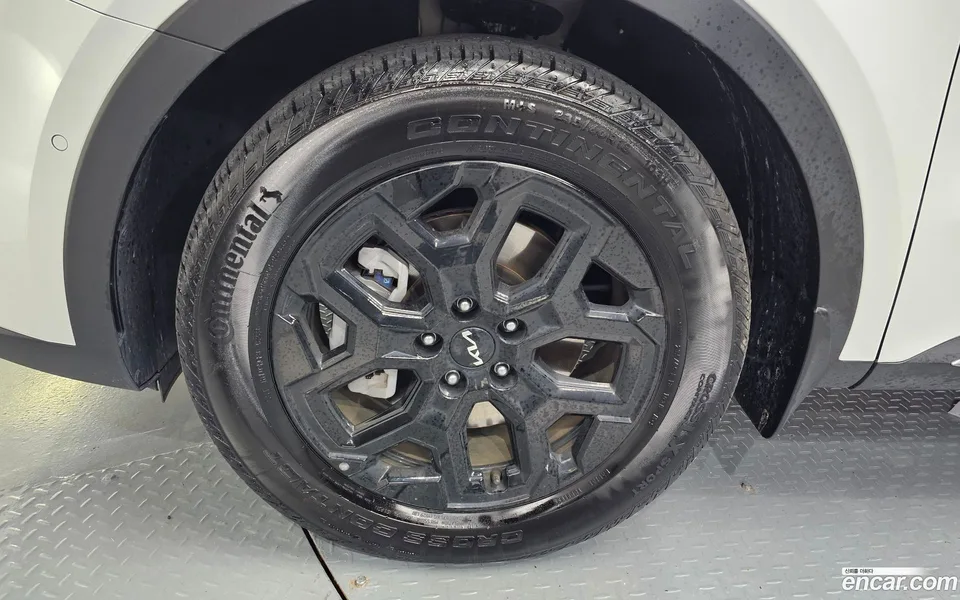 Kia Sorento HEV 1.6 2WD 2023 — миниатюра 5