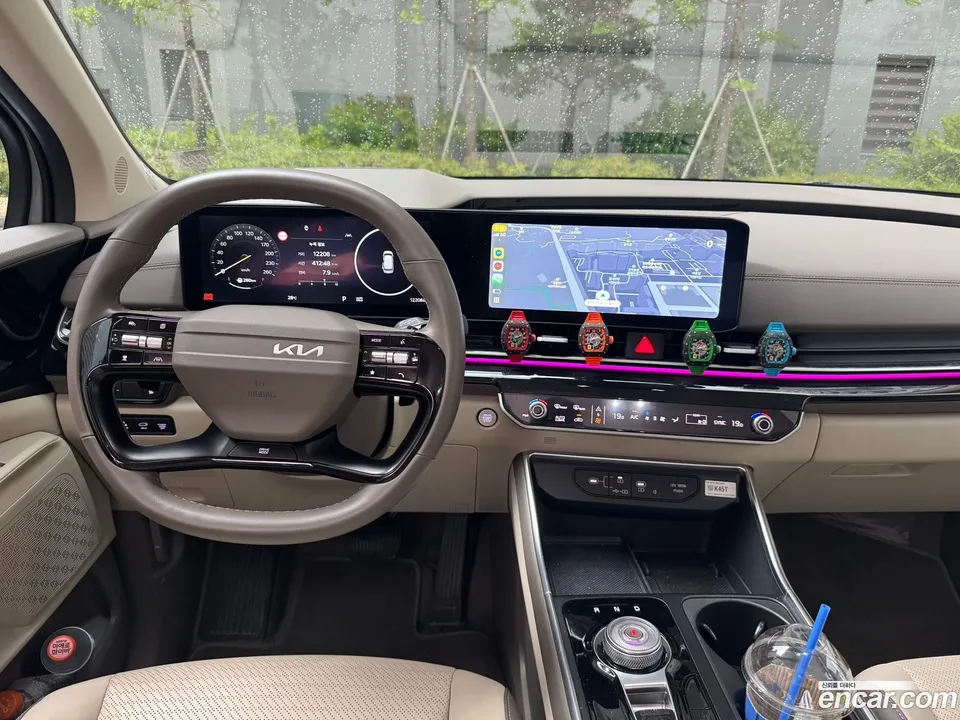 Kia Carnival 7 2024 — thumbnail 5