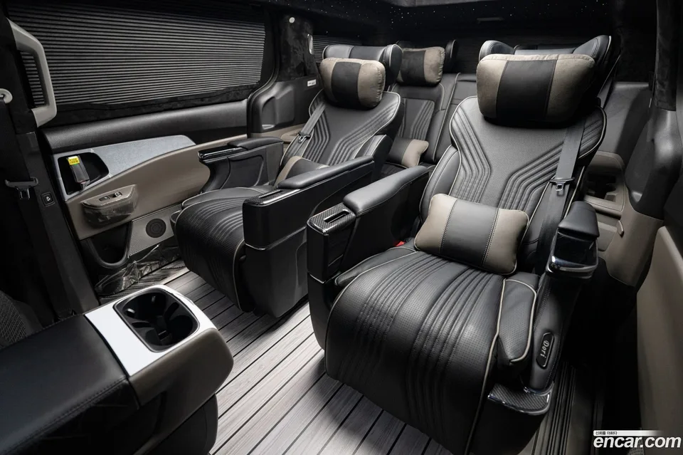 Kia Carnival 9 () 2025 — миниатюра 4