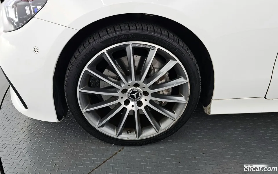 Mercedes-Benz E-Class E450 4MATIC 2022 — миниатюра 2