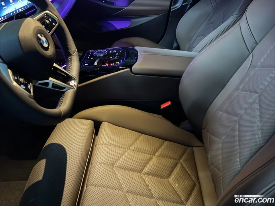 BMW 5 Series 520i M 2025 — миниатюра 2