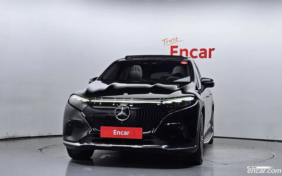Mercedes-Benz EQS SUV EQS450 4MATIC 2023 — миниатюра 3