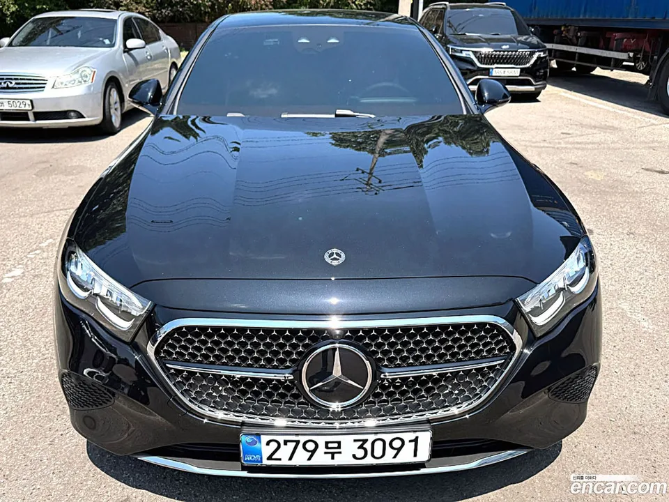 Mercedes-Benz E-Class E200 2025 — фото 1, купить с доставкой в Москву