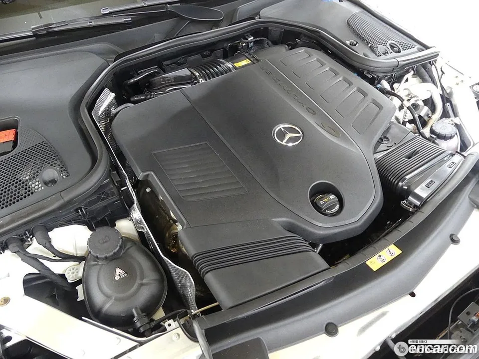 Mercedes-Benz E-Class E450 4MATIC 2022 — миниатюра 2
