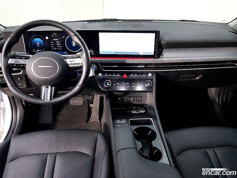 Hyundai Sonata The Edge Hybrid 2023 — миниатюра 2
