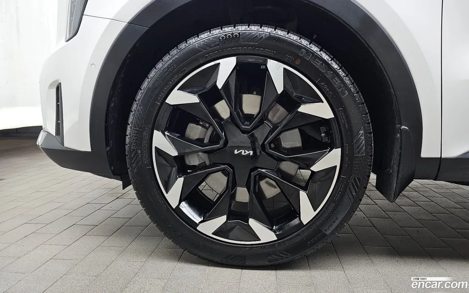 Kia Sorento 2.5T 2WD 2024 — миниатюра 2