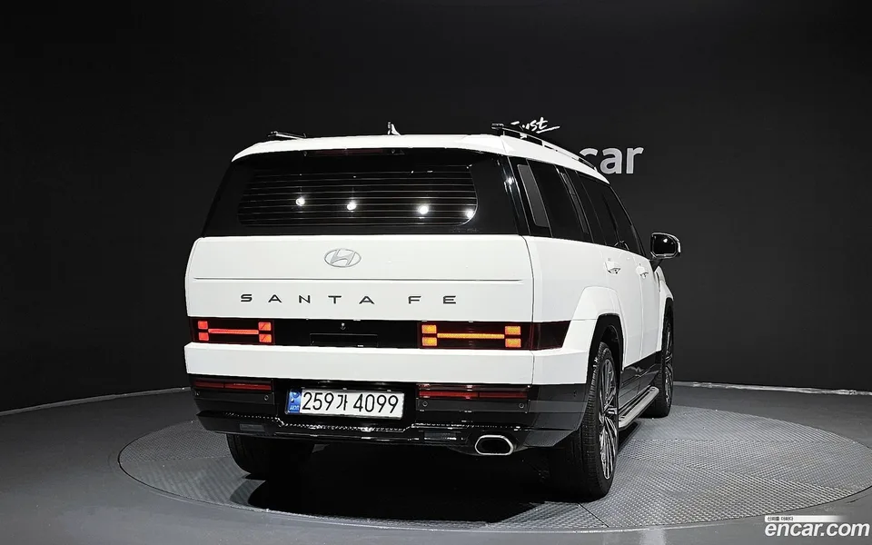Hyundai SantaFe 2.5T 2WD 2023 — миниатюра 4