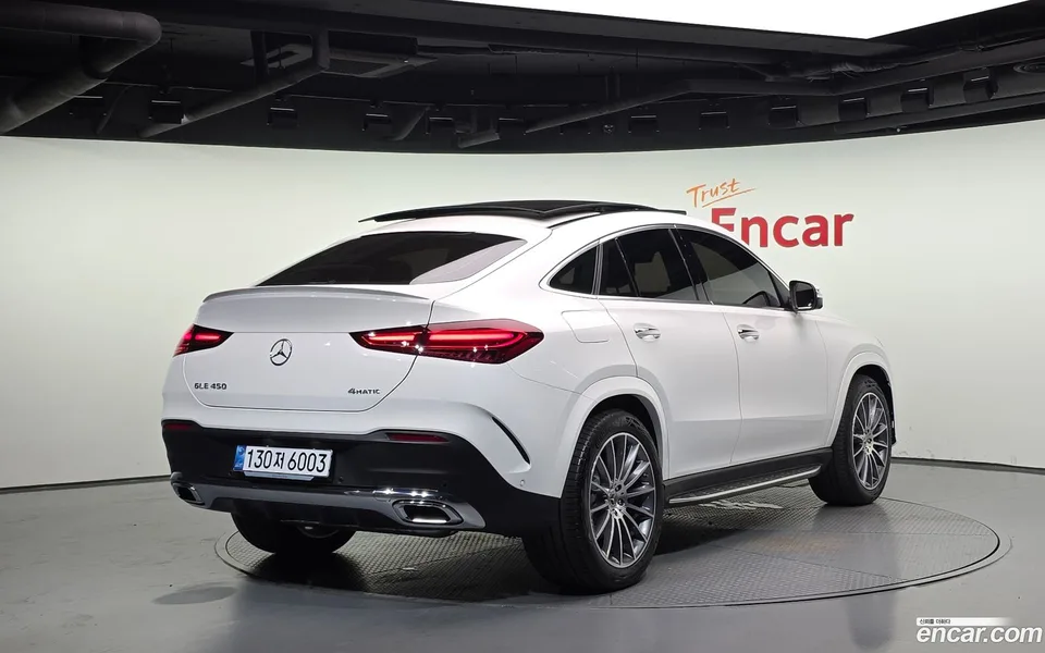 Mercedes-Benz GLE-Class GLE450 4MATIC 2025 — миниатюра 4