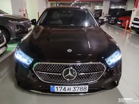 Mercedes-Benz E-Class 2025 купить в Москве