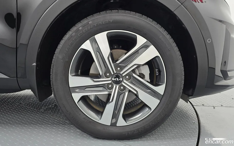 Kia Sorento HEV 1.6 4WD 2023 — миниатюра 2