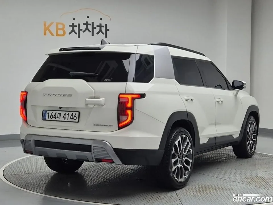 KG Mobility Torres 1.5 4WD 2023 — миниатюра 4