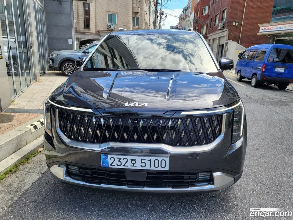 Kia Carnival HEV 9 2025 — миниатюра 2