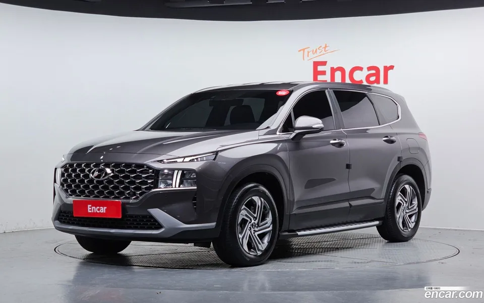 Hyundai SantaFe 2.5T 2WD 2023 — фото 1, купить с доставкой в Москву