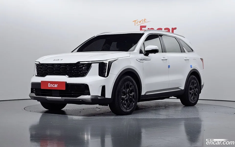 Kia Sorento HEV 1.6 2WD 2023 — photo 1, buy with delivery to Moscow