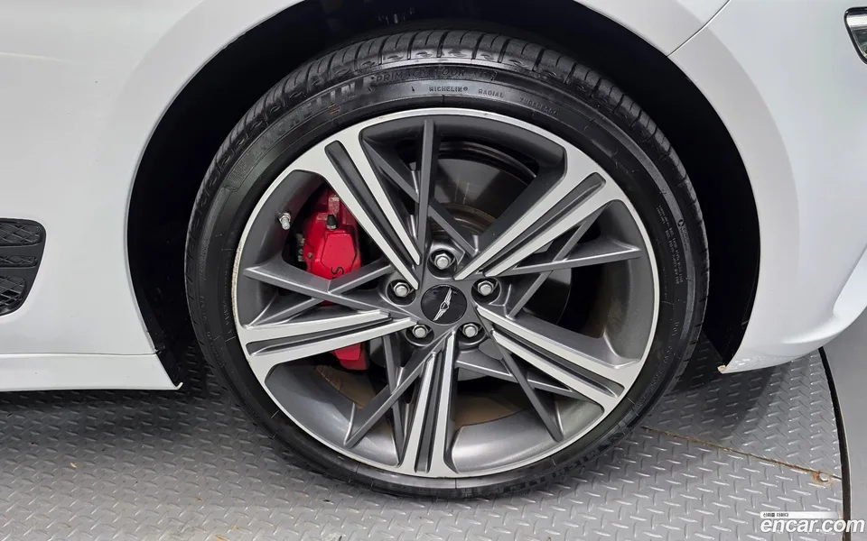 Genesis G70 2.5T 4WD 2023 — миниатюра 2