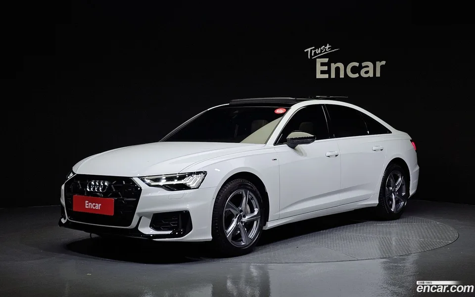 Audi A6 45 TFSI 2025 — фото 1, купить с доставкой в Москву