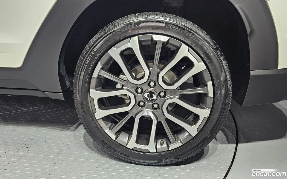 KG Mobility Torres 1.5 2WD 2023 — миниатюра 2