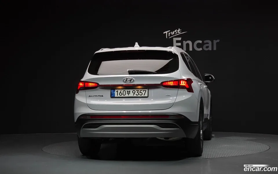 Hyundai SantaFe 2.2 4WD 2022 — миниатюра 4