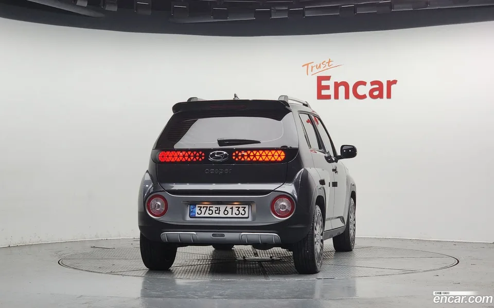 Hyundai Casper 2023 — thumbnail 4