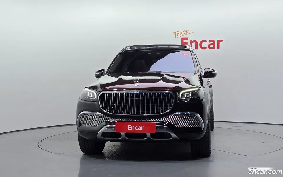 Mercedes-Benz GLS-Class GLS600 4MATIC 2023 — thumbnail 3