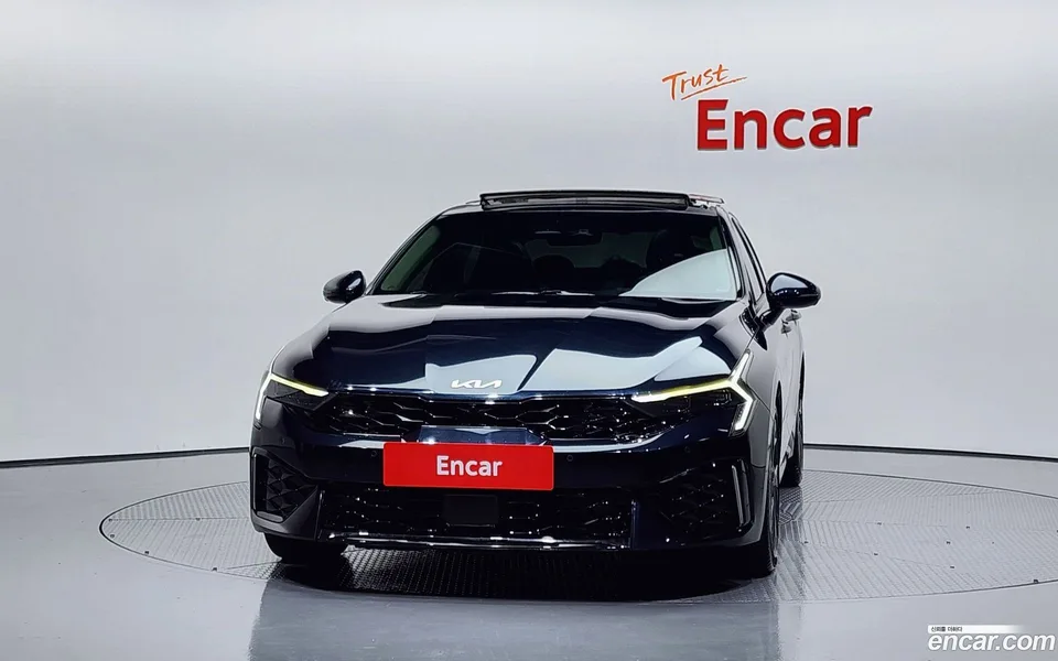Kia K5 Hybrid 2023 — миниатюра 3