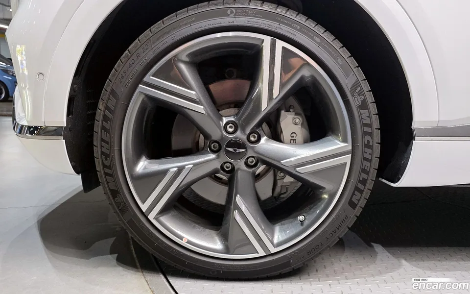 Genesis GV80 2.5T AWD 2024 — миниатюра 2