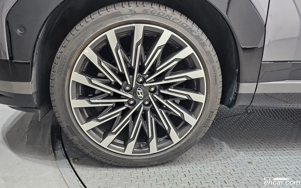 Hyundai SantaFe 2.5T 2WD 2023 — thumbnail 2