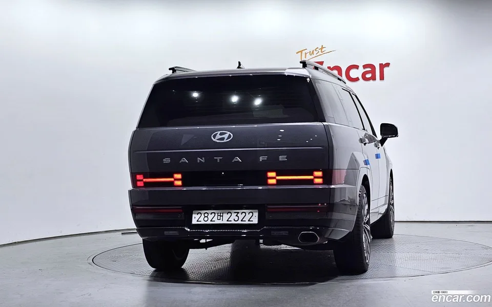Hyundai SantaFe 2.5T 2WD 2023 — thumbnail 4