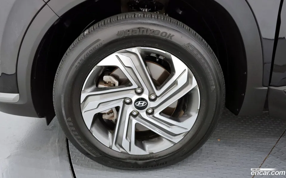Hyundai SantaFe 2.5T 2WD 2023 — миниатюра 5