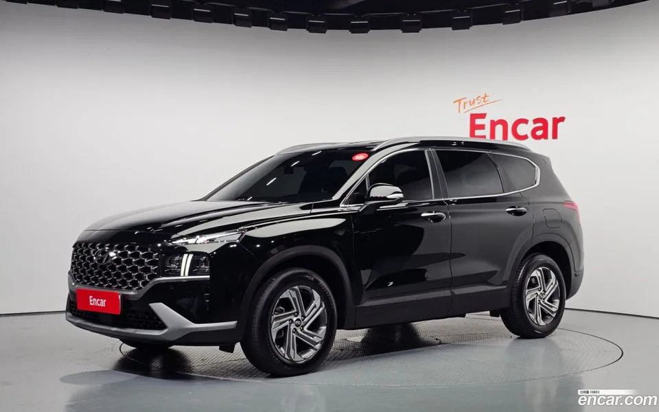 Hyundai SantaFe 2.5T 2WD 2023 — фото 1, купить с доставкой в Москву