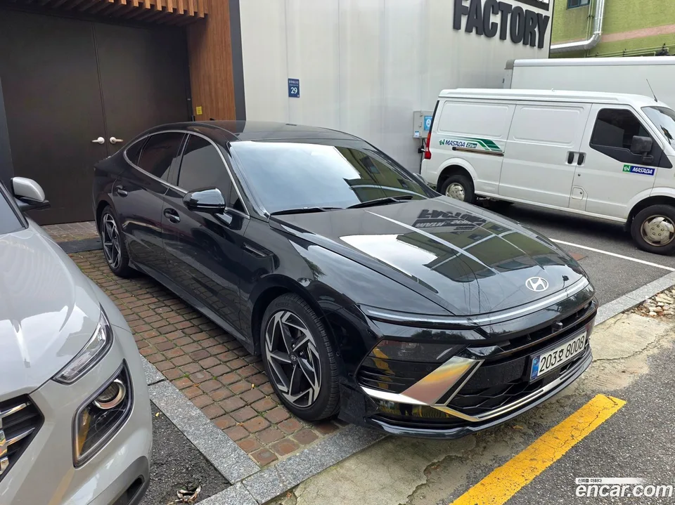 Hyundai Sonata The Edge Hybrid 2024 — thumbnail 3