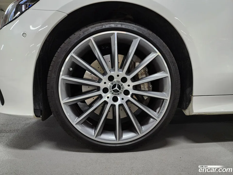 Mercedes-Benz E-Class E450 4MATIC 2023 — миниатюра 5