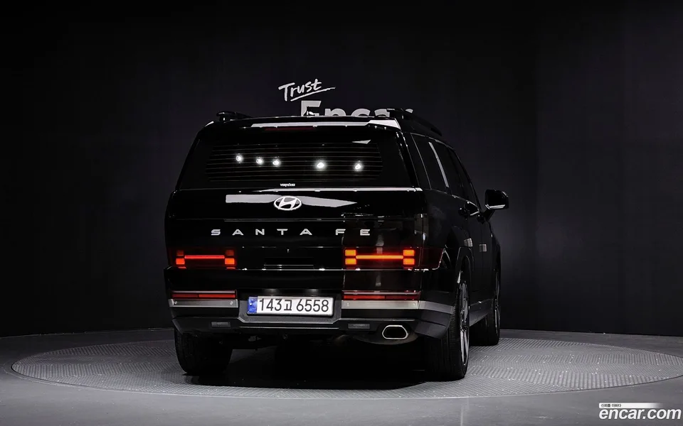Hyundai SantaFe 2.5T 2WD 2023 — миниатюра 4