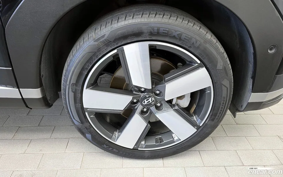 Hyundai SantaFe 2.5T 2WD 2023 — миниатюра 5