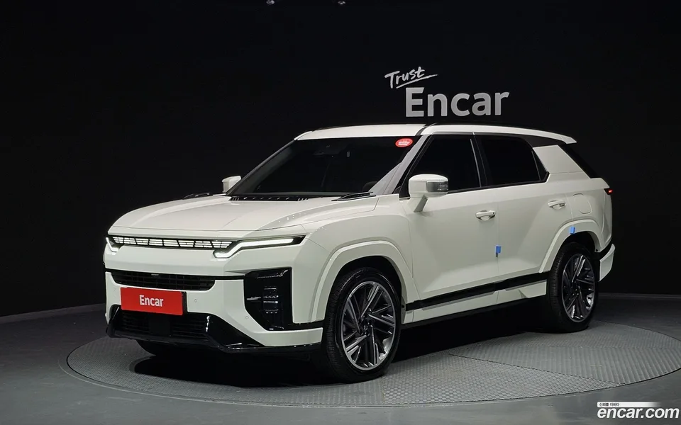 KG Mobility Actyon HEV 1.5 2WD 2025 — фото 1, купить с доставкой в Москву