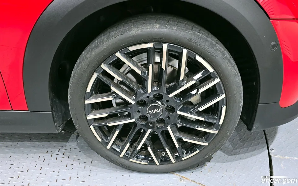 MINI Cooper S 2024 — миниатюра 5