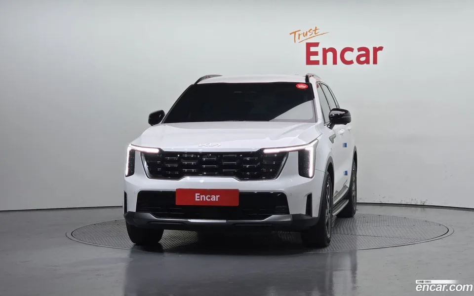 Kia Sorento HEV 1.6 2WD 2023 — миниатюра 3