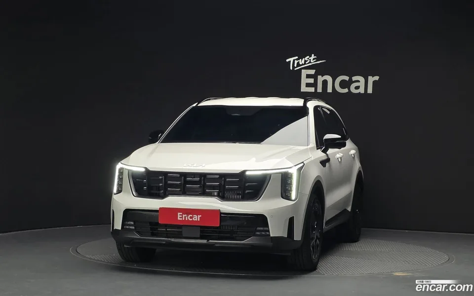 Kia Sorento HEV 1.6 2WD 2023 — миниатюра 3