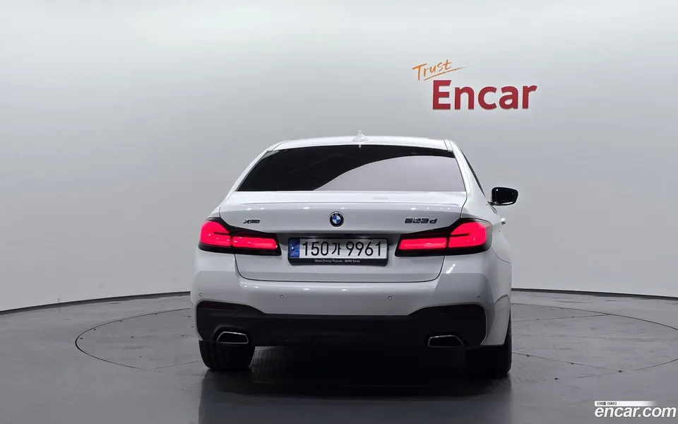 BMW 5 Series 523d xDrive M 2023 — миниатюра 4