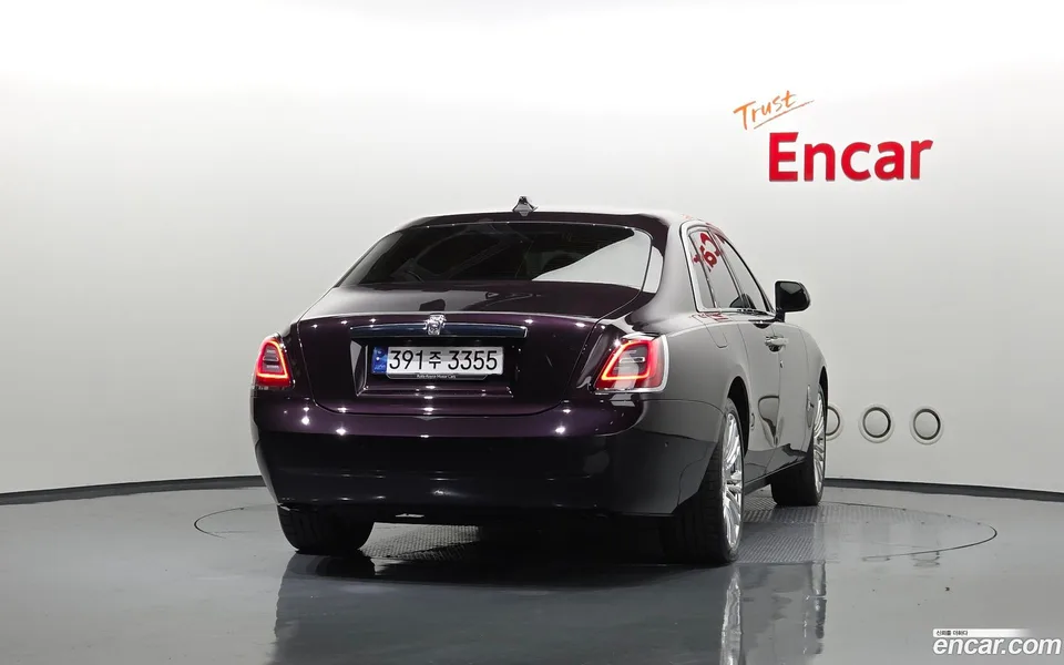 Rolls-Royce Ghost 6.7 V12 2023 — миниатюра 4