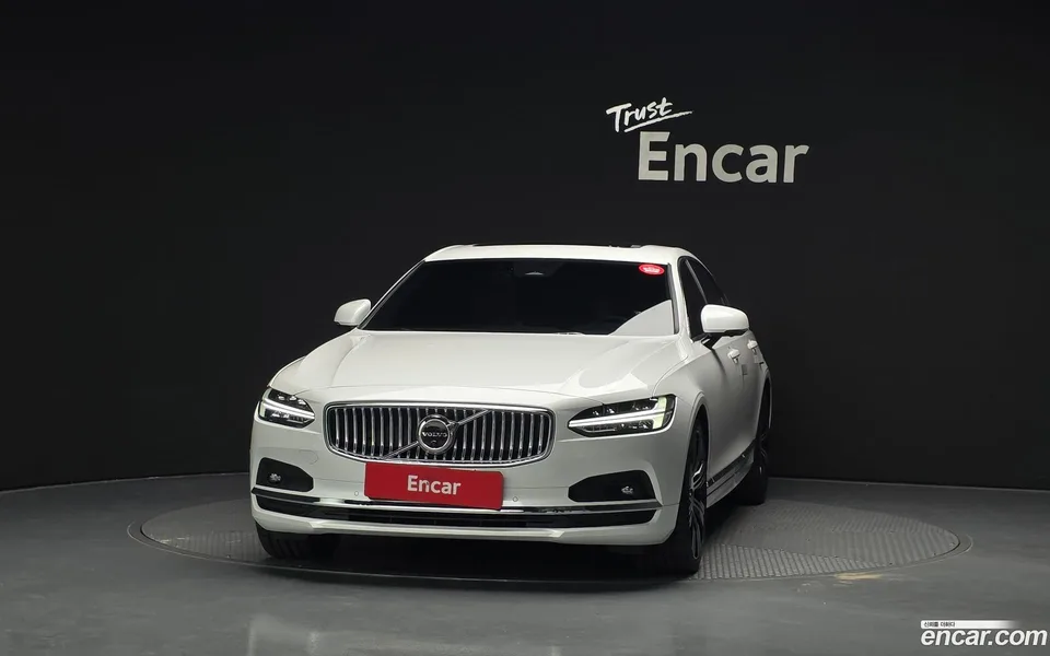 Volvo S90 B6 AWD 2024 — миниатюра 3