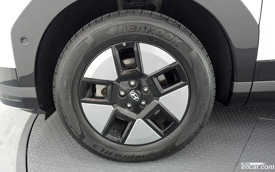 Hyundai SantaFe HEV 1.6 2WD 2023 — миниатюра 2