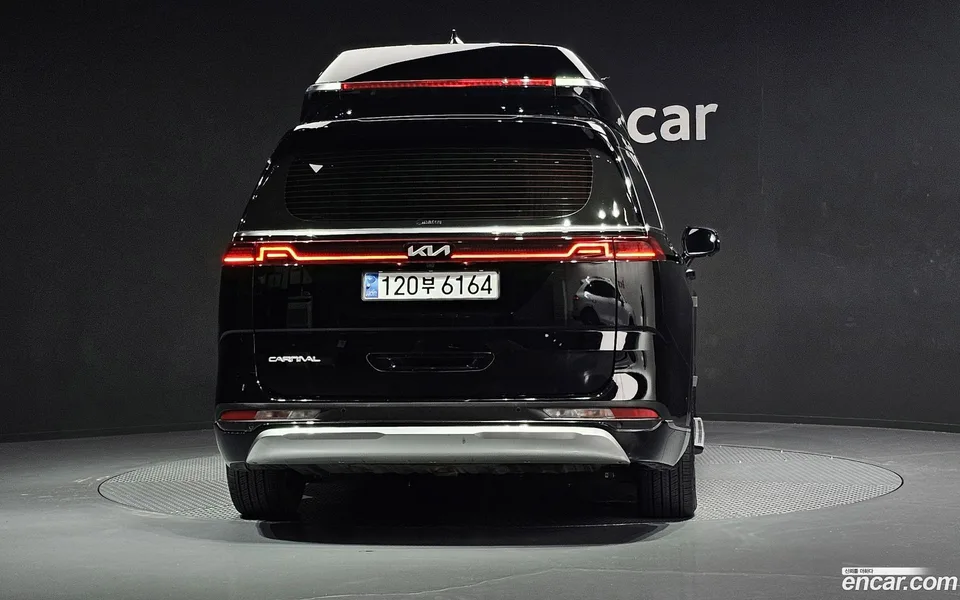 Kia Carnival 7 2023 — миниатюра 4