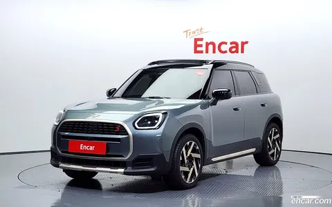 MINI Cooper S Countryman 2024 buy in Moscow