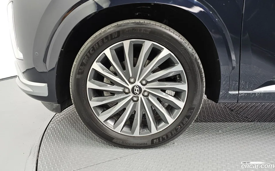 Hyundai Palisade 2.2 4WD 2023 — миниатюра 2