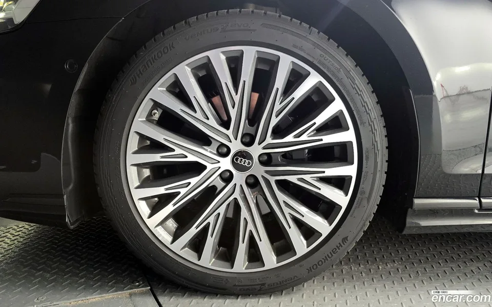 Audi A8 50 TDI LWB 2023 — миниатюра 5