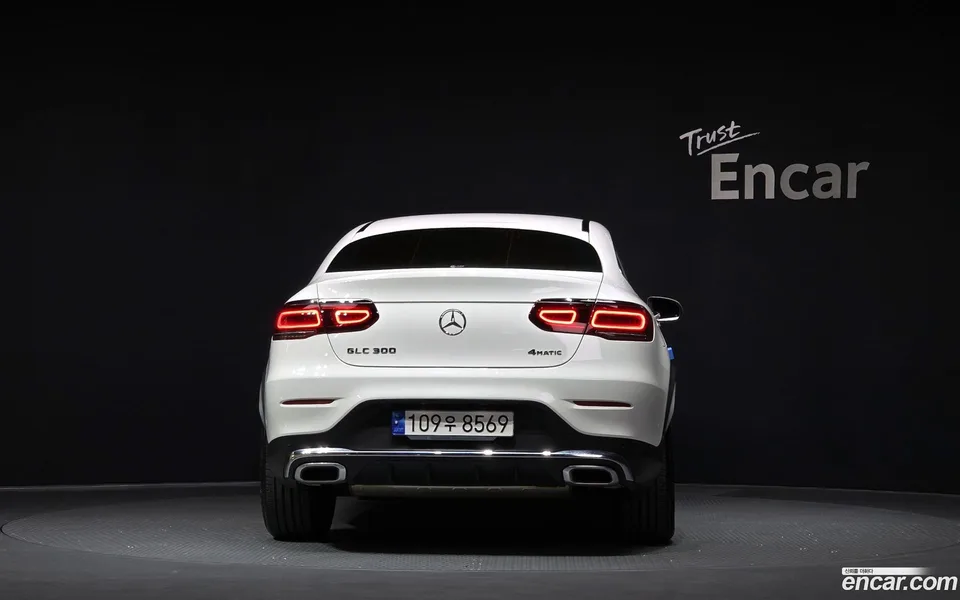 Mercedes-Benz GLC-Class GLC300 4MATIC 2023 — миниатюра 4
