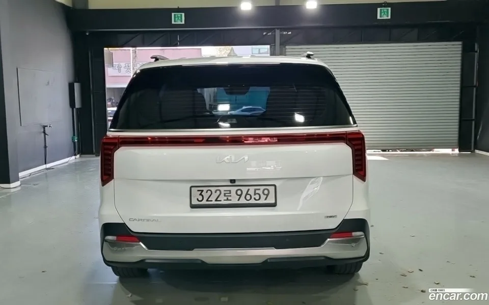 Kia Carnival HEV 9 2024 — миниатюра 4