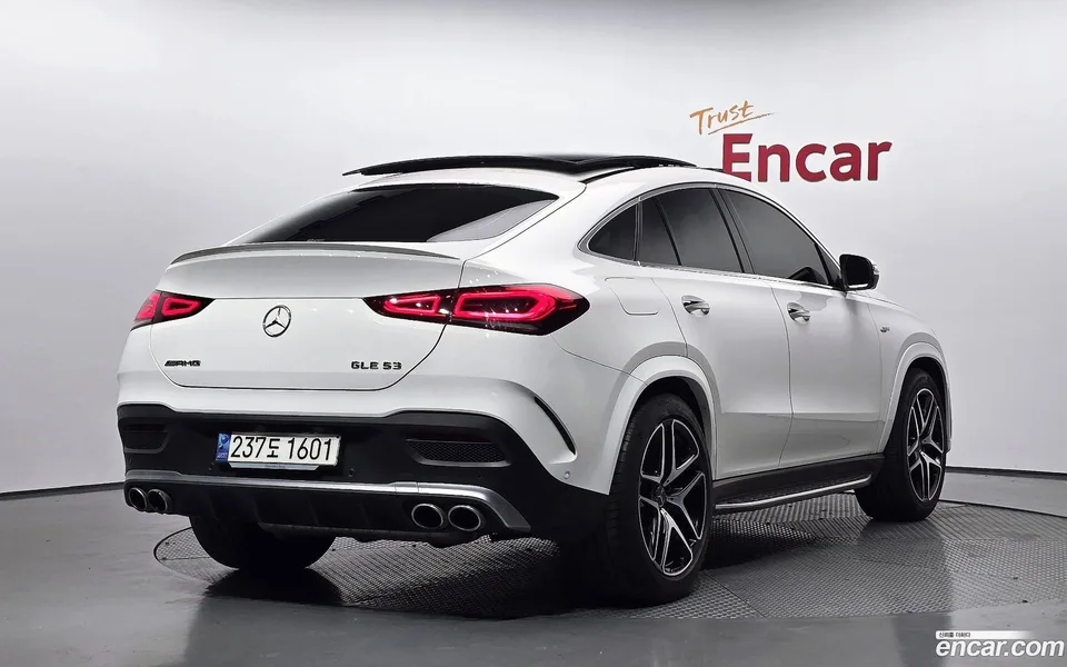 Mercedes-Benz GLE-Class AMG GLE53 4MATIC+ 2023 — миниатюра 2