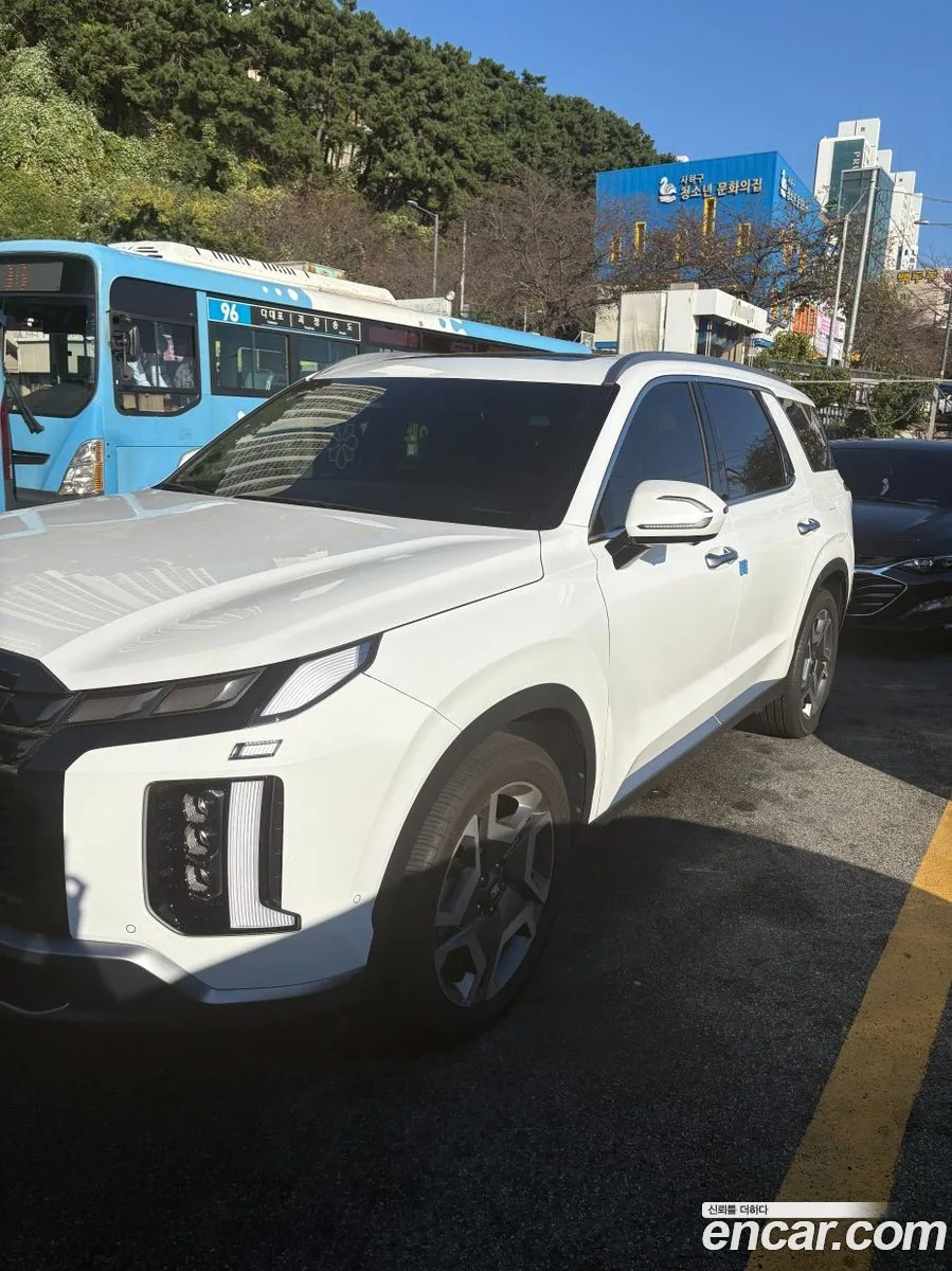 Hyundai Palisade 3.8 2WD 2024 — thumbnail 3